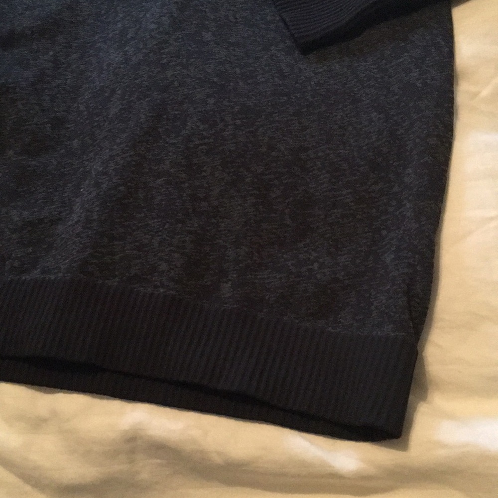 Lululemon Fitted Pull-Over- Winter - image 5